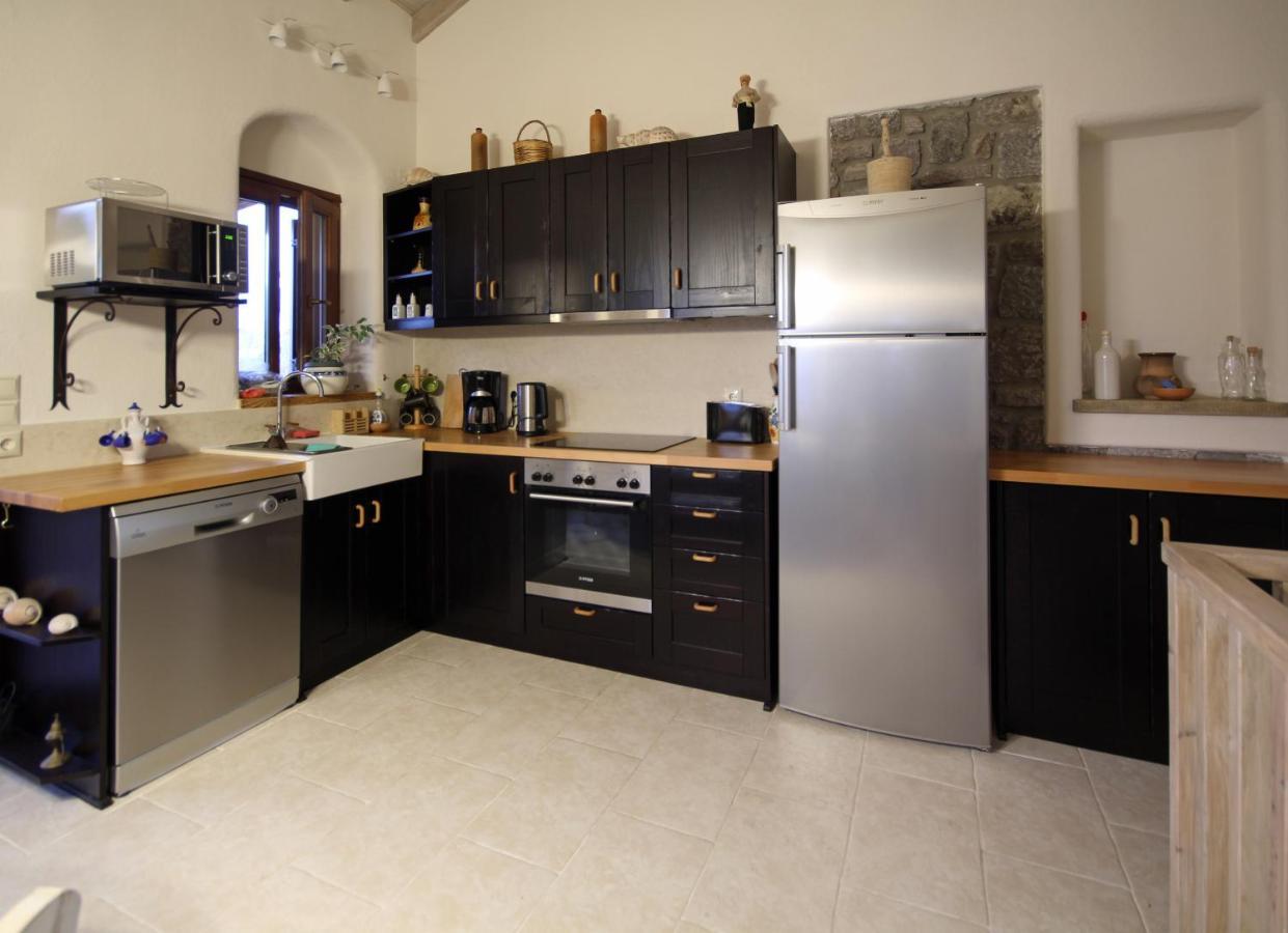 Grand View Afrodite Mythimna Exterior foto
